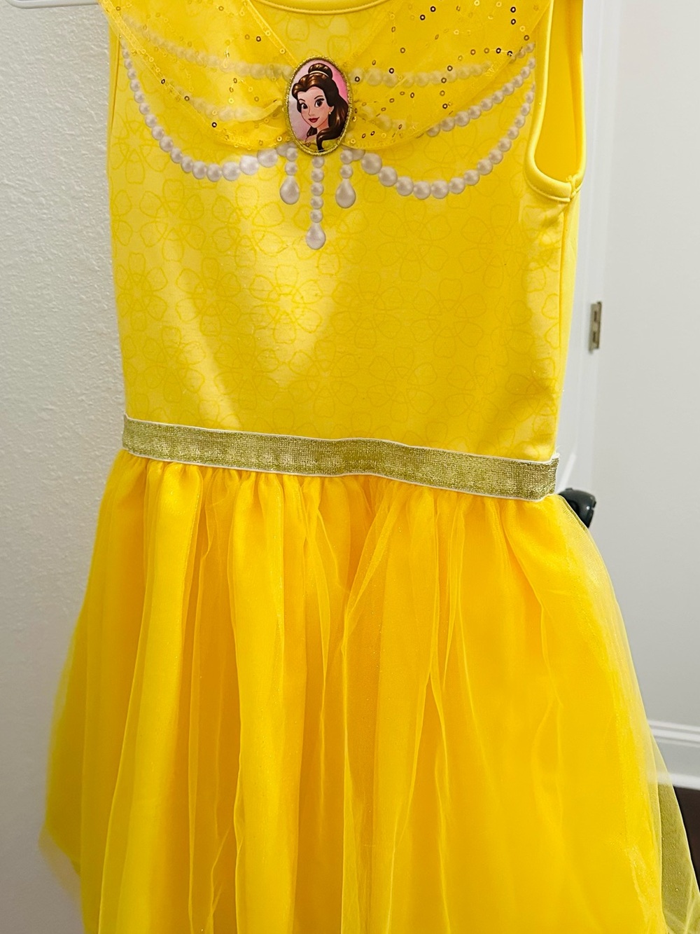 Disney Princess Belle Yellow Costume Dress Girls Size 10/12 Sequin Tulle